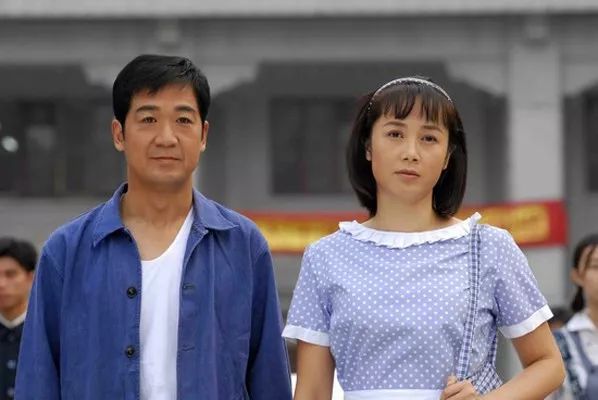 金婚，探寻自然美景的心灵之旅，内心平和与宁静的追寻之旅