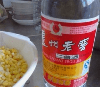 专钓鲤鱼药酒最新配方，友情与陪伴的温馨故事之旅